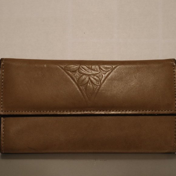 Rolfs Exterior Leather Interior Urethane Wallet USA Made Good For Bills & Cards - Picture 12 of 14